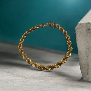 Elegant Gold-Tone Twisted Rope Necklace